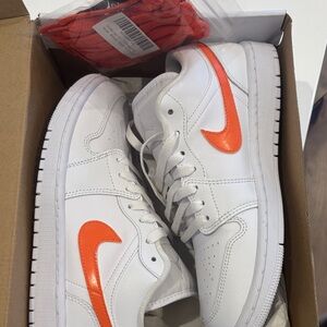 Jordan Air 1 Low White Sneakers
